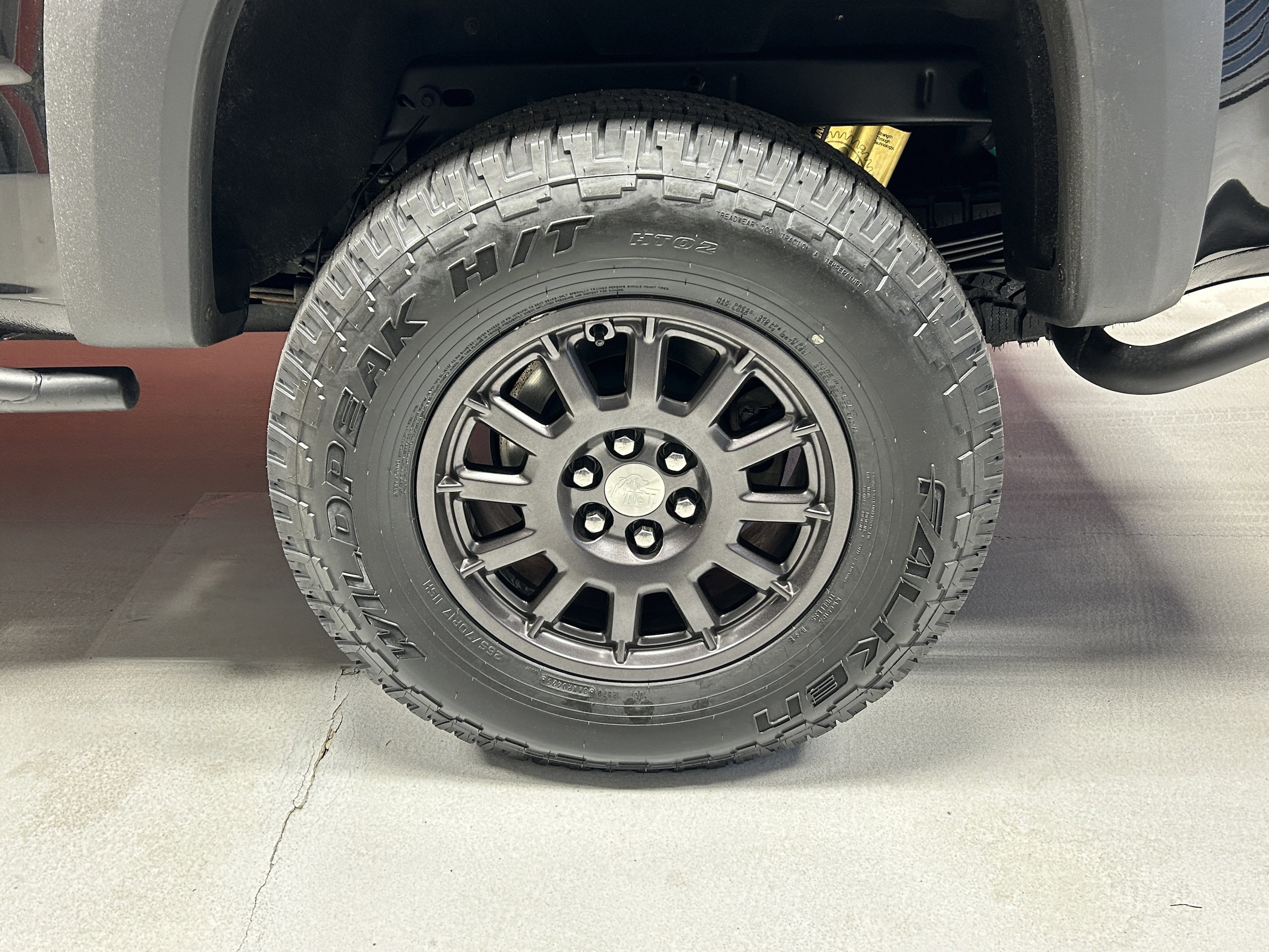 2020 Chevrolet Colorado ZR2 - Photo 6