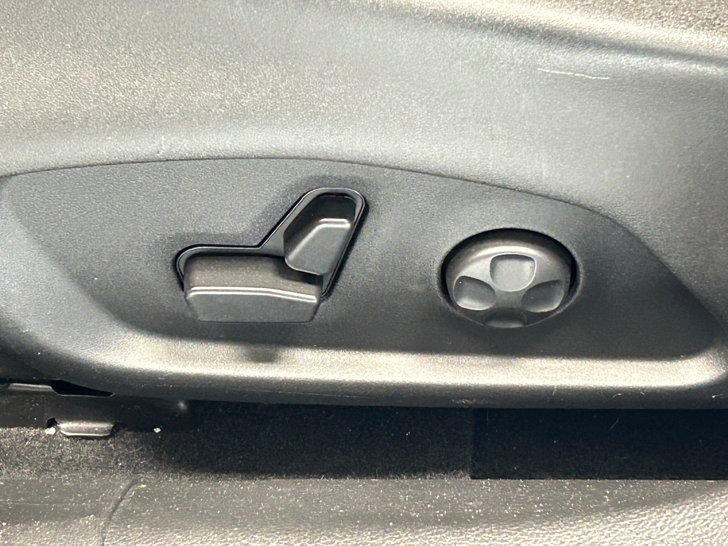 2020 Jeep Compass Sun & Safety - Photo 39