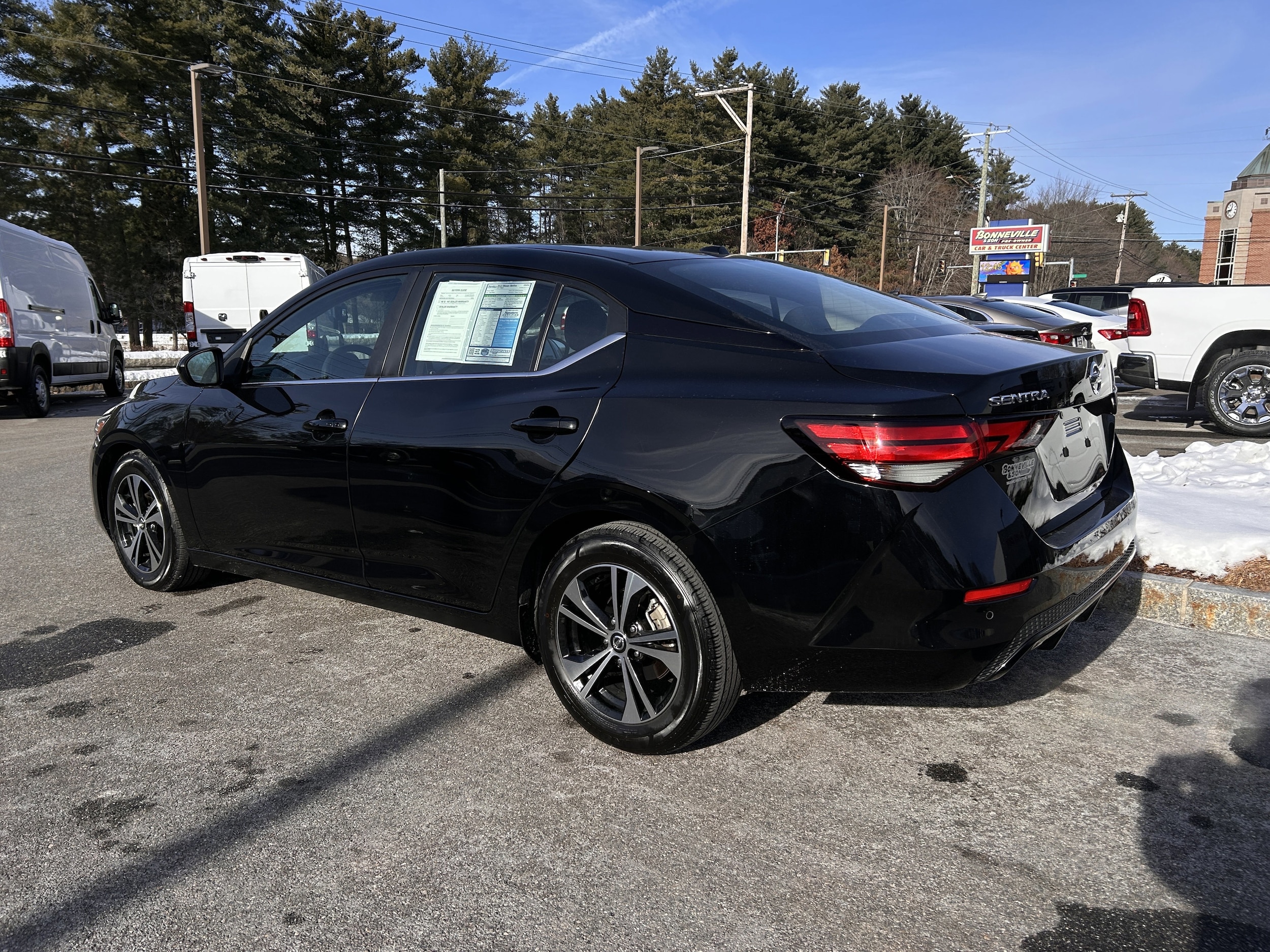 2023 Nissan Sentra SV - Photo 6