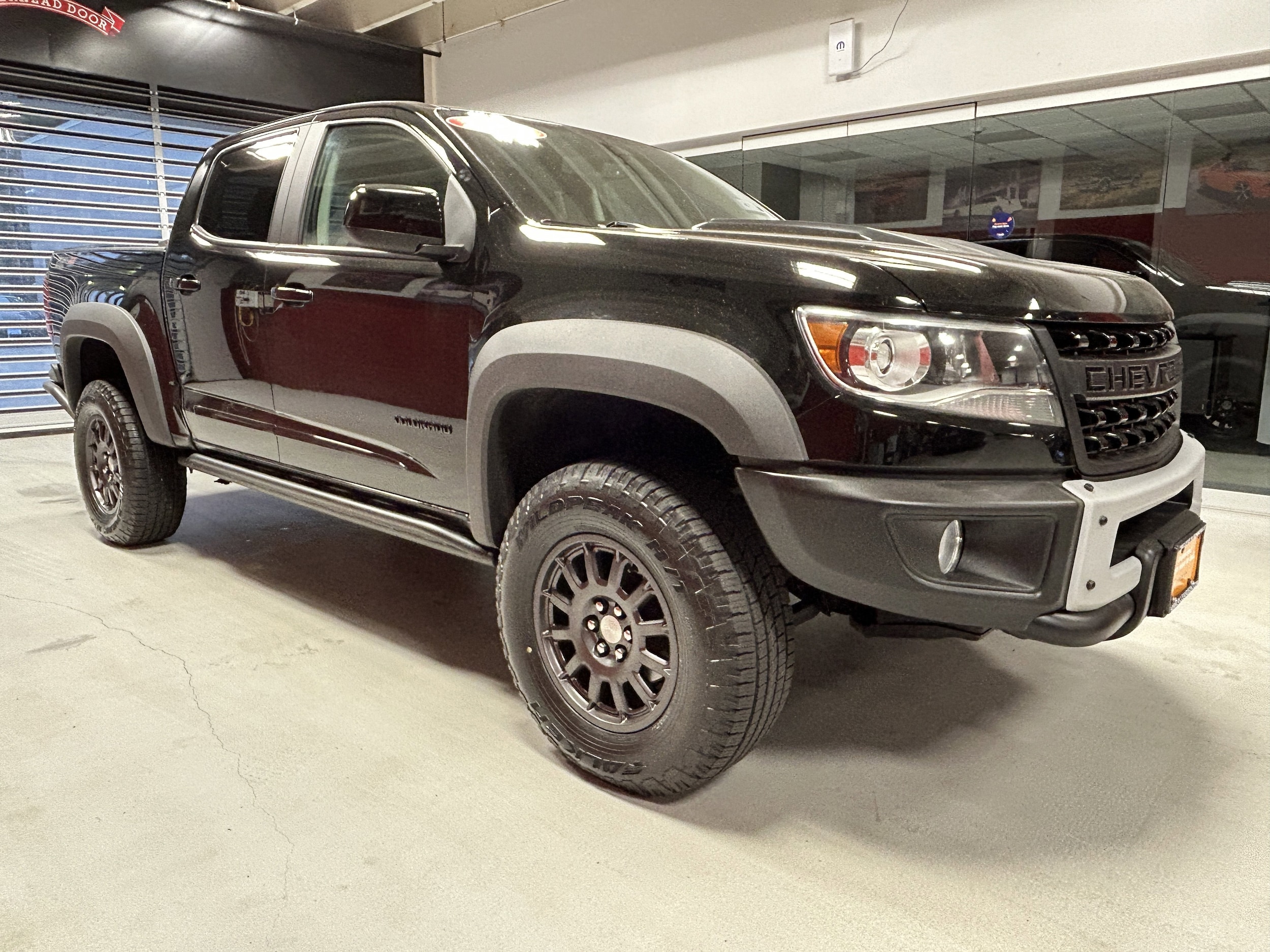 2020 Chevrolet Colorado ZR2 - Photo 13