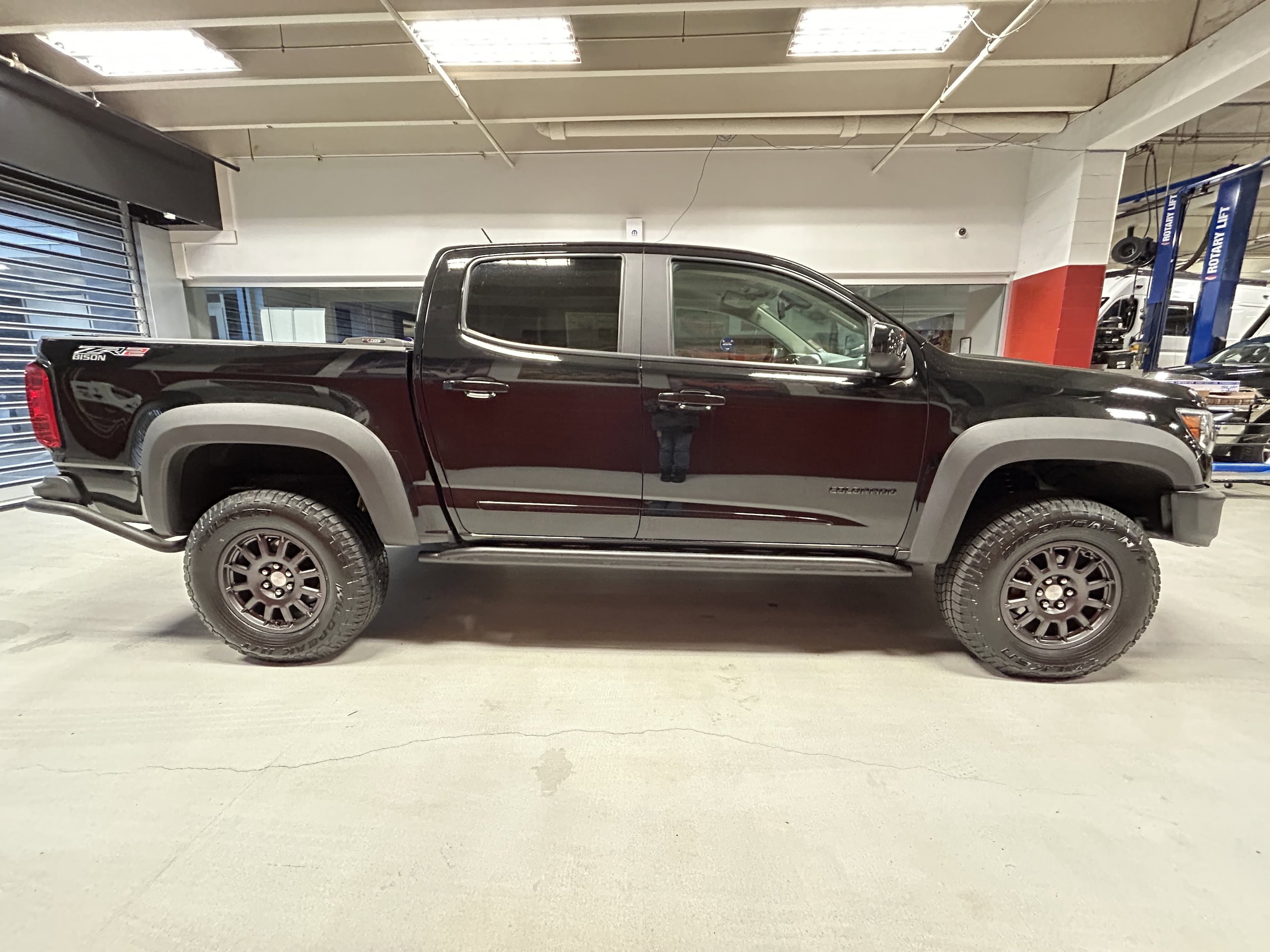 2020 Chevrolet Colorado ZR2 - Photo 12
