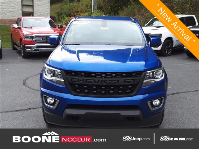 Used 2019 Chevrolet Colorado Z71 with VIN 1GCGTDEN5K1317111 for sale in Boone, NC