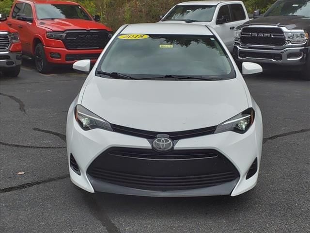 Used 2018 Toyota Corolla LE with VIN 5YFBURHE3JP836037 for sale in Boone, NC