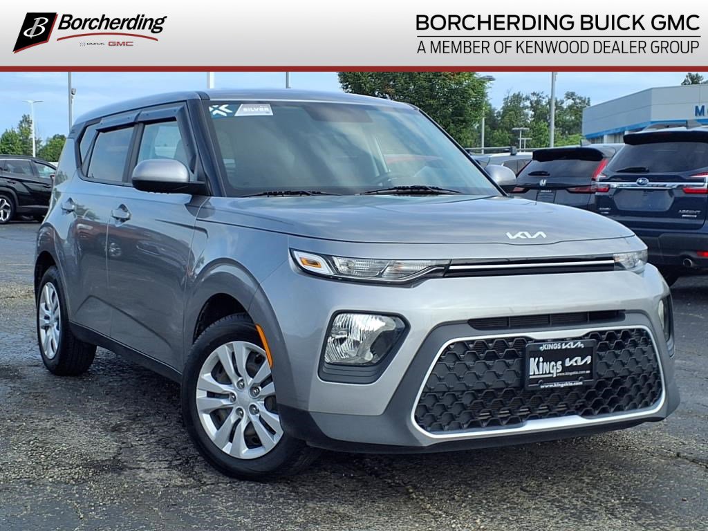 2022 Kia Soul LX's photo