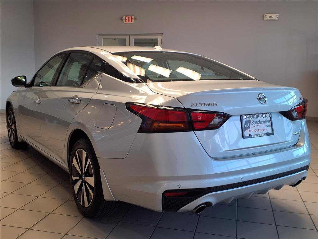 Used 2019 Nissan Altima 2.5 SV Sedan