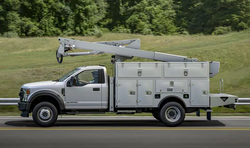 08_02_work_trucks2.webp