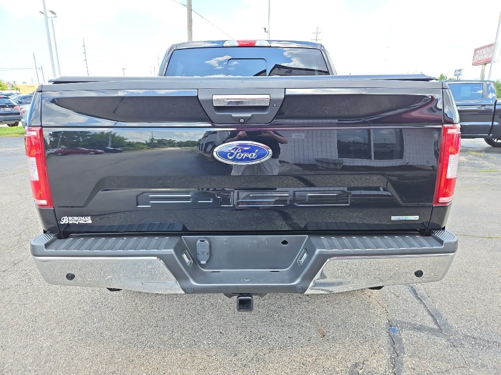 View vehicle photo 3