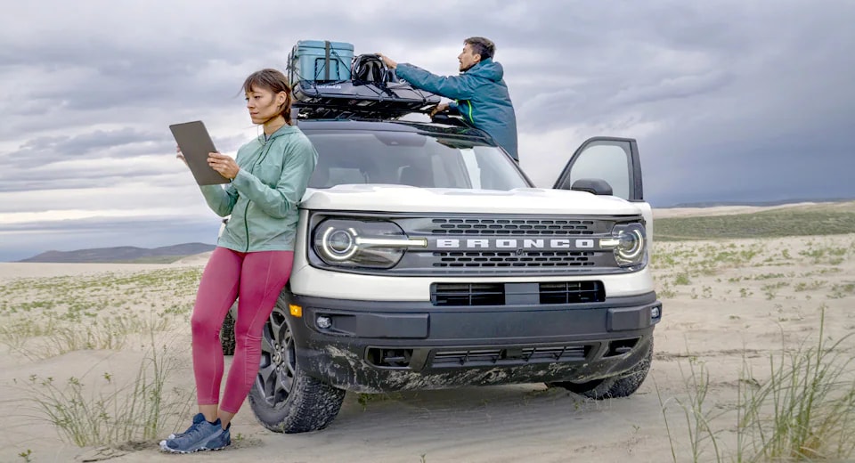05_23_bronco_jeep2.webp