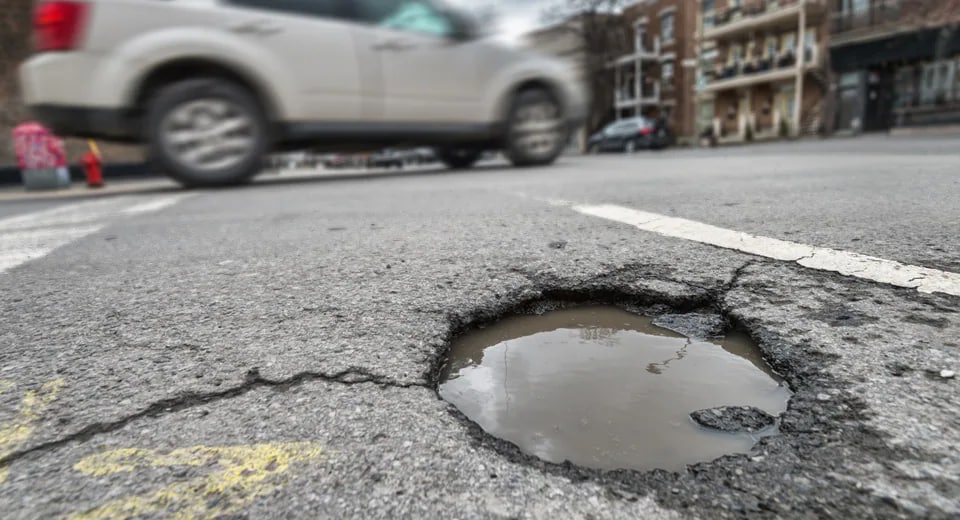 pothole.webp