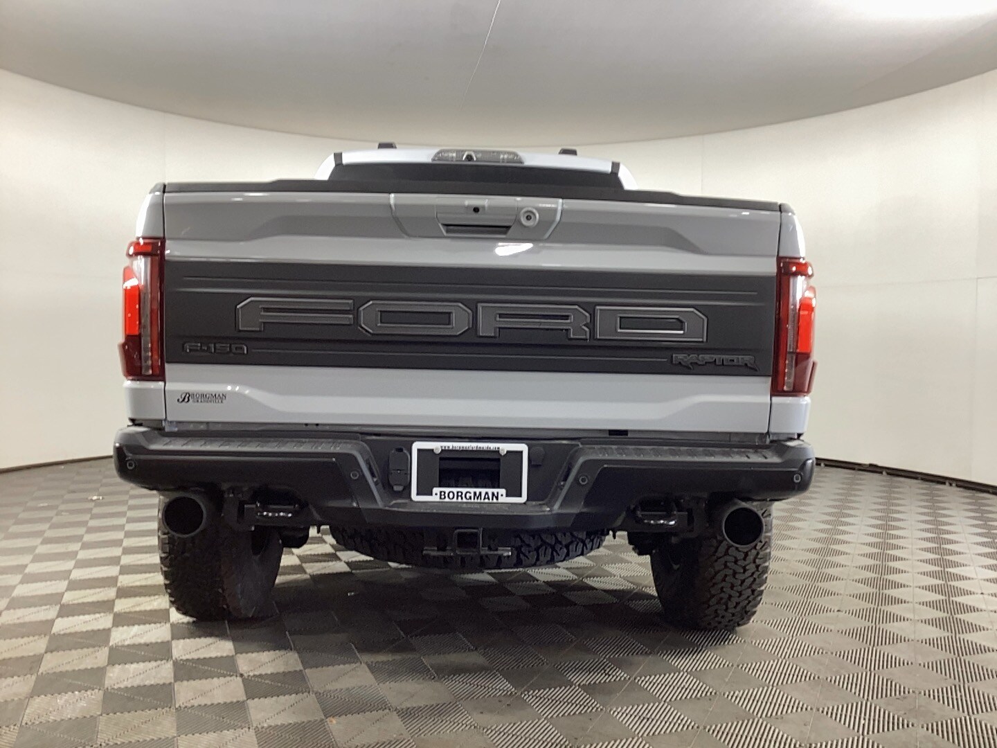 2025 Ford F-150 Raptor photo 3