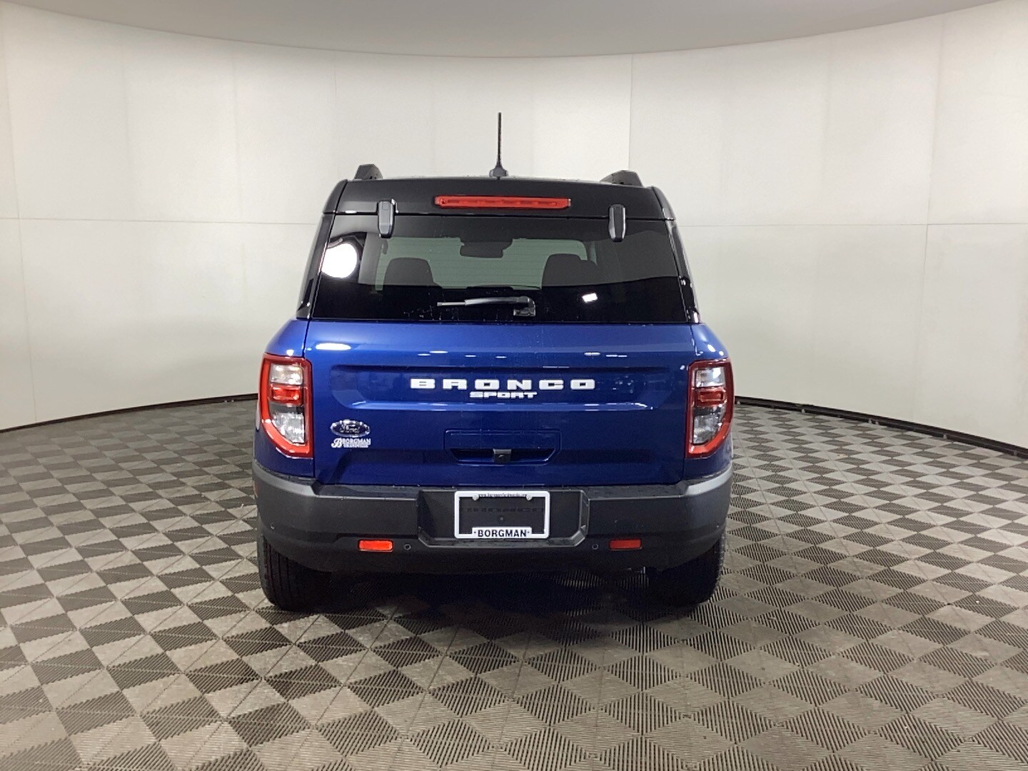 2024 Ford Bronco Sport Outer Banks photo 3