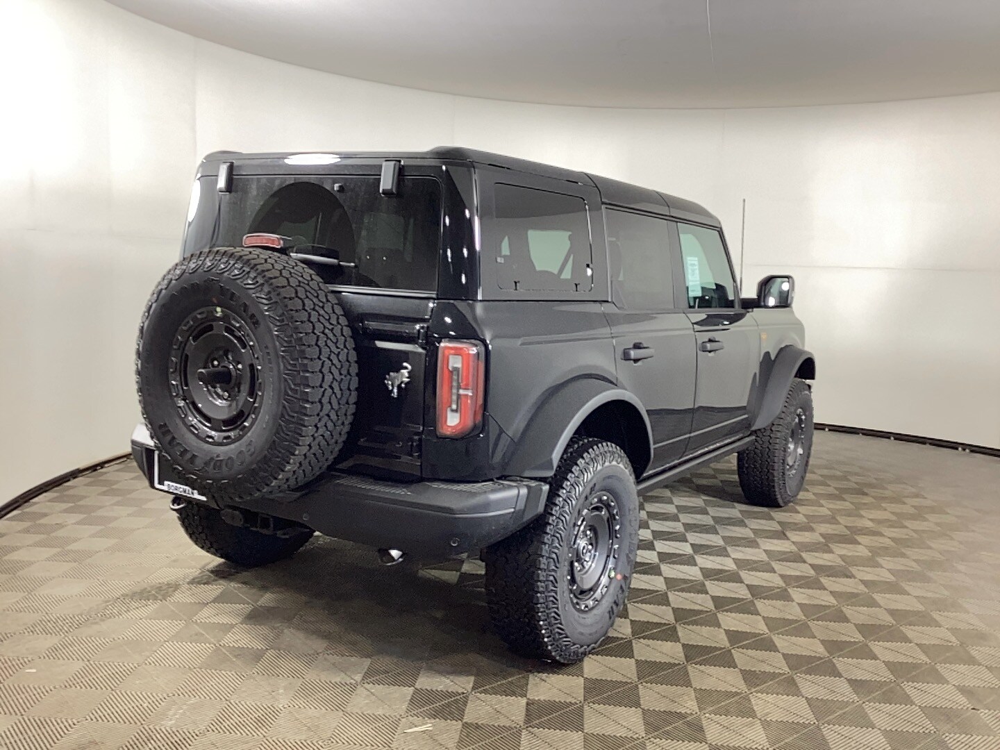 2025 Ford Bronco Badlands photo 2