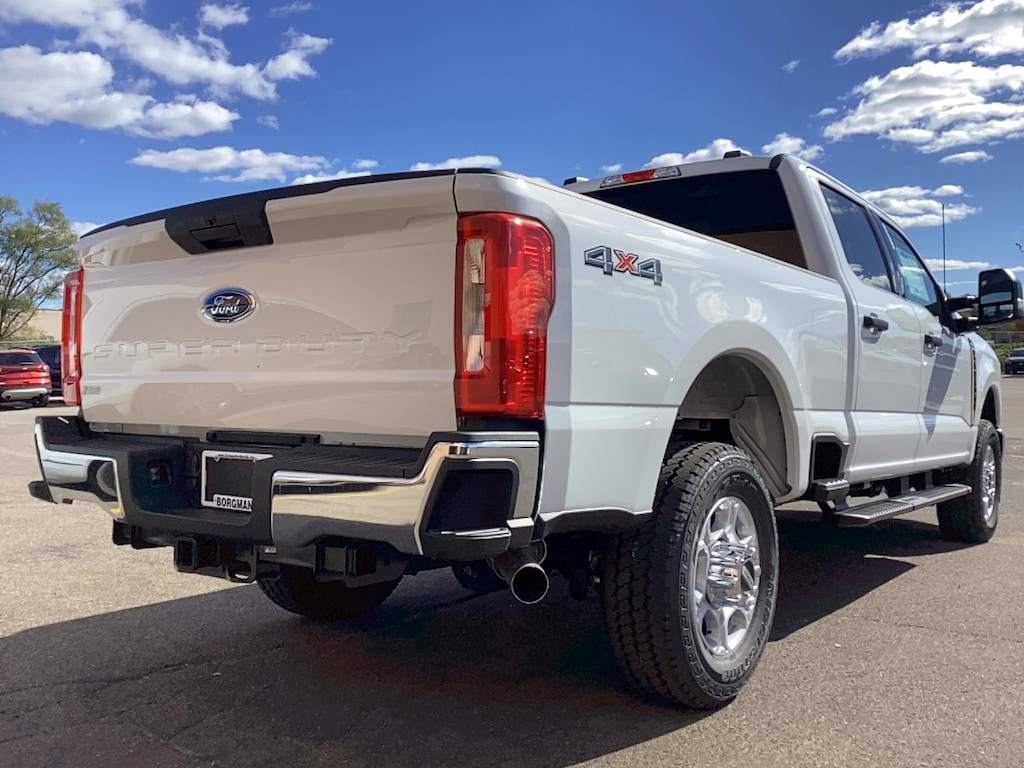 New 2026 Ford Super Duty F-350 SRW XLT Crew Cab