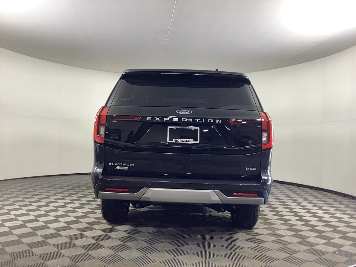 2025 Ford Expedition MAX Platinum photo 3