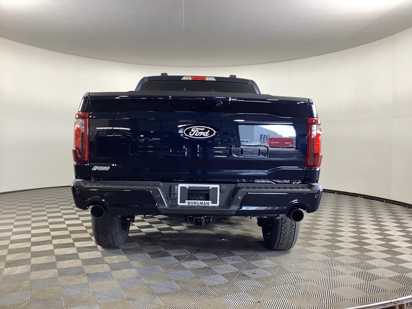 2025 Ford F-150 XLT photo 3
