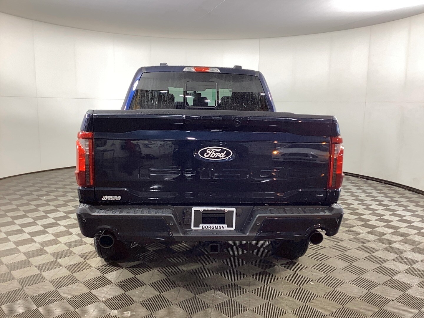 2025 Ford F-150 XLT photo 3