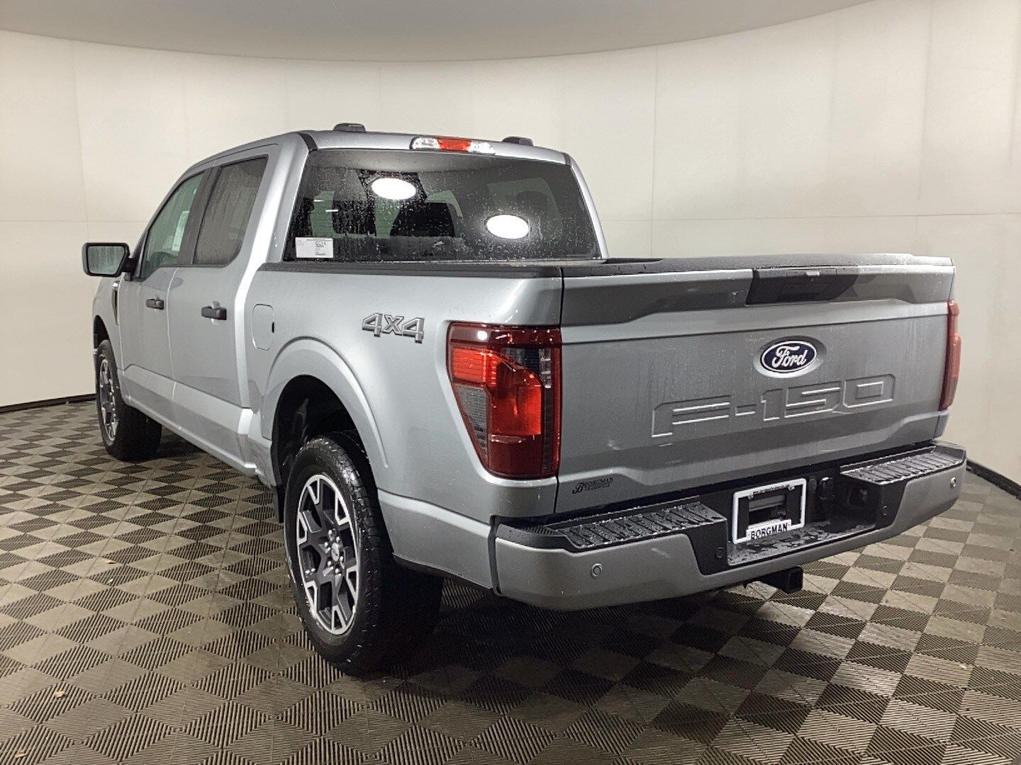2025 Ford F-150 STX photo 4