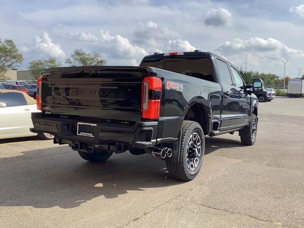 New 2025 Ford Super Duty F-350 SRW Platinum Crew Cab