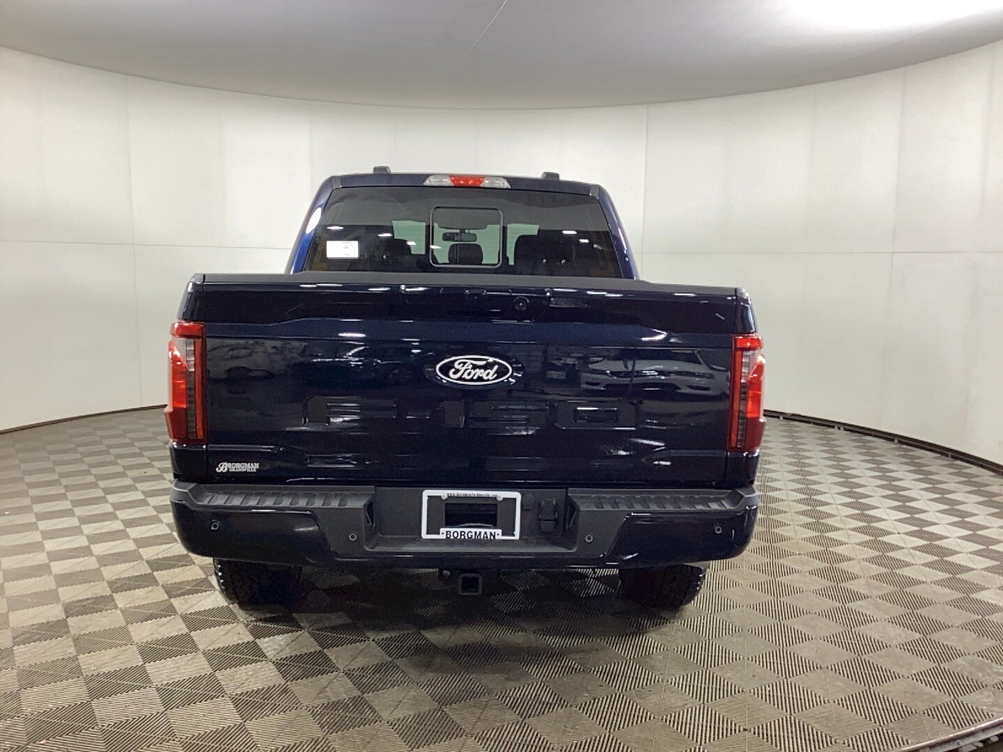 2025 Ford F-150 XLT photo 3
