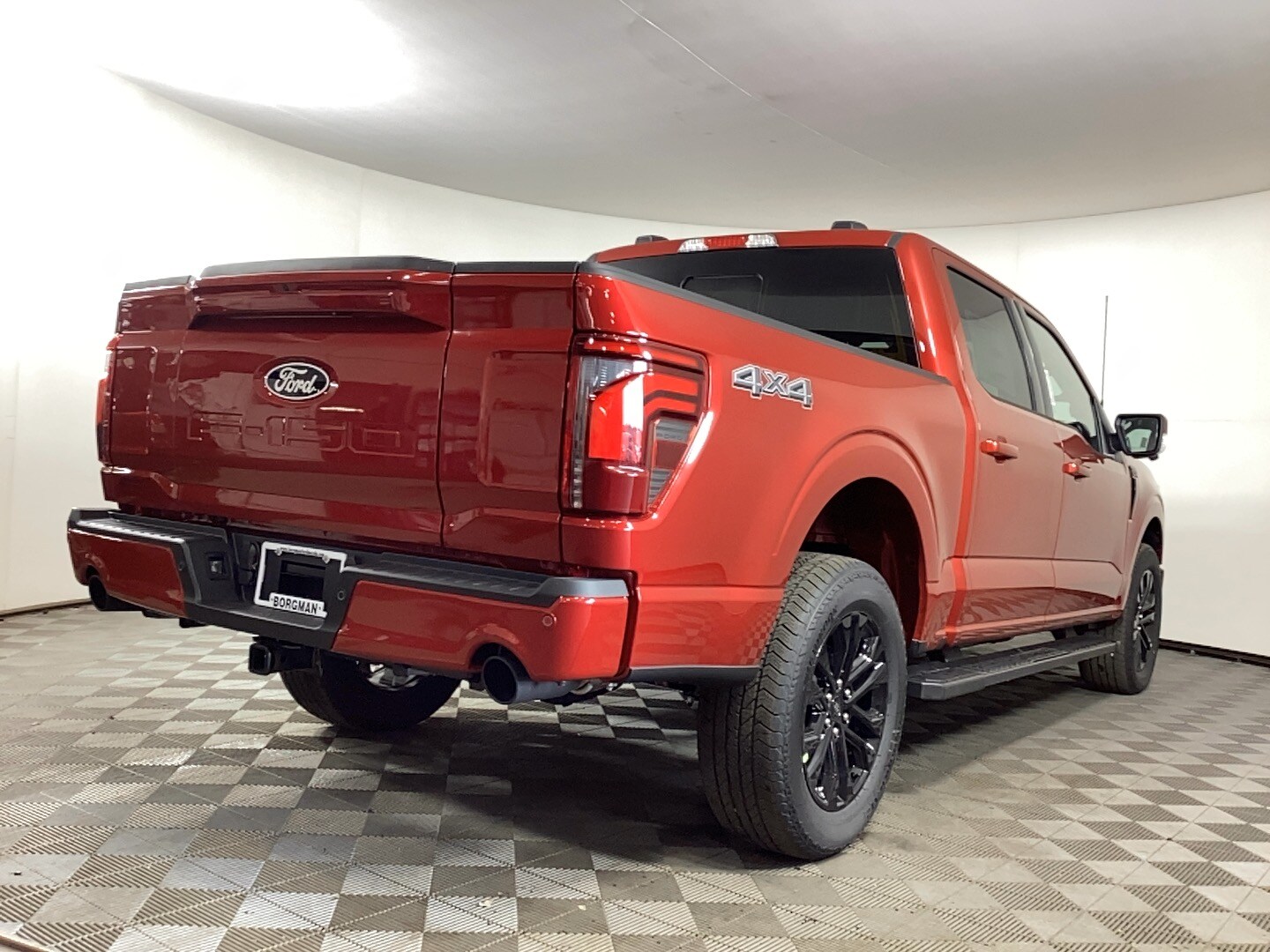 2025 Ford F-150 Lariat photo 2