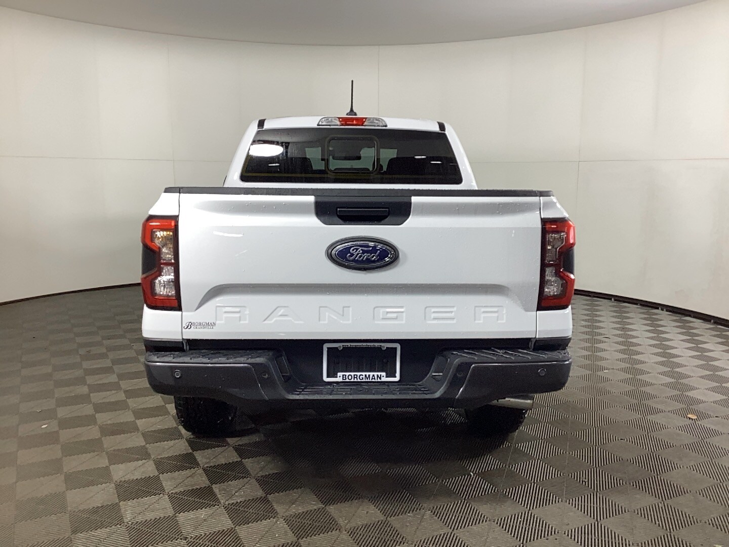 2024 Ford Ranger XLT photo 3