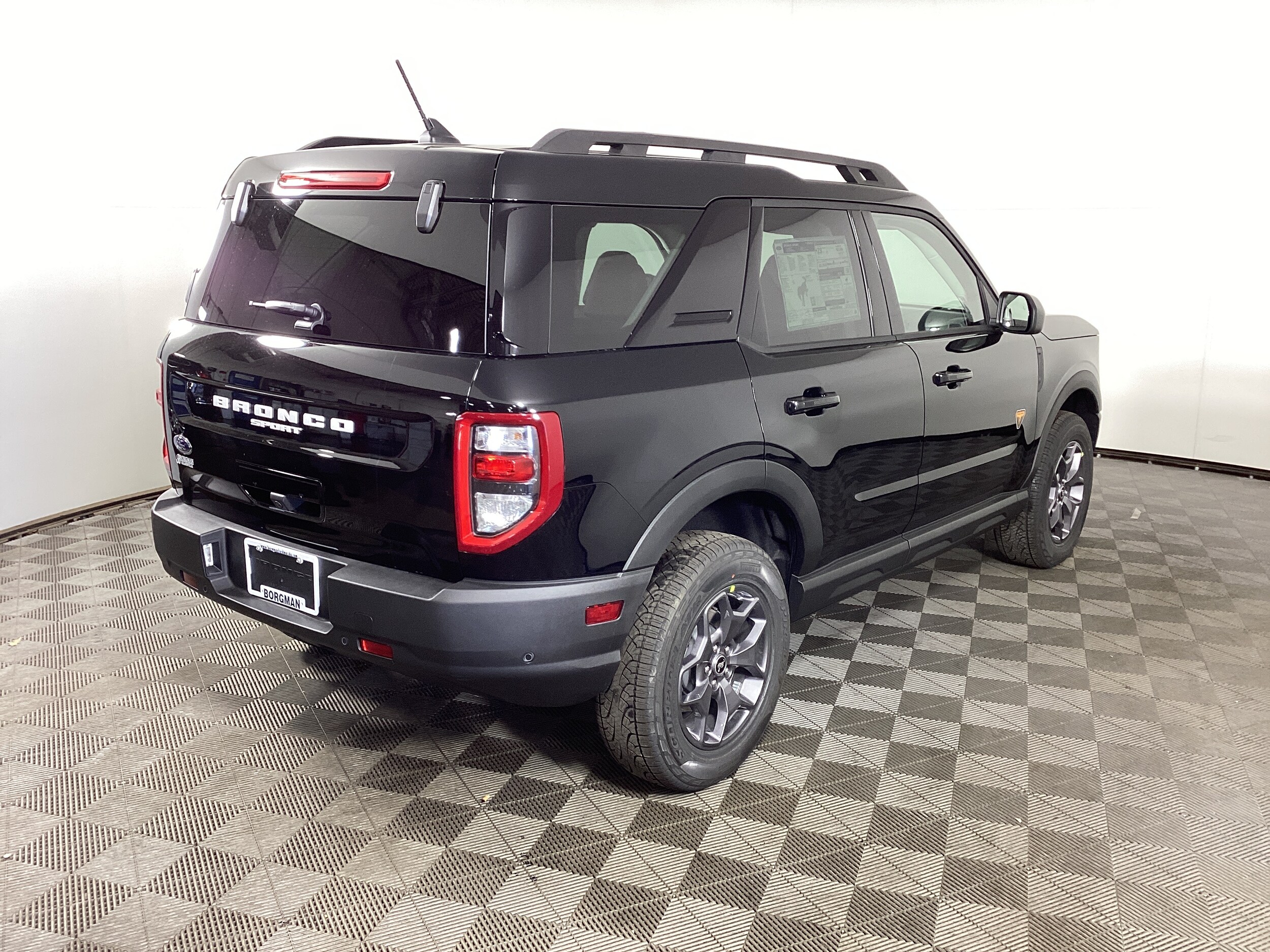 2024 Ford Bronco Sport Badlands photo 2