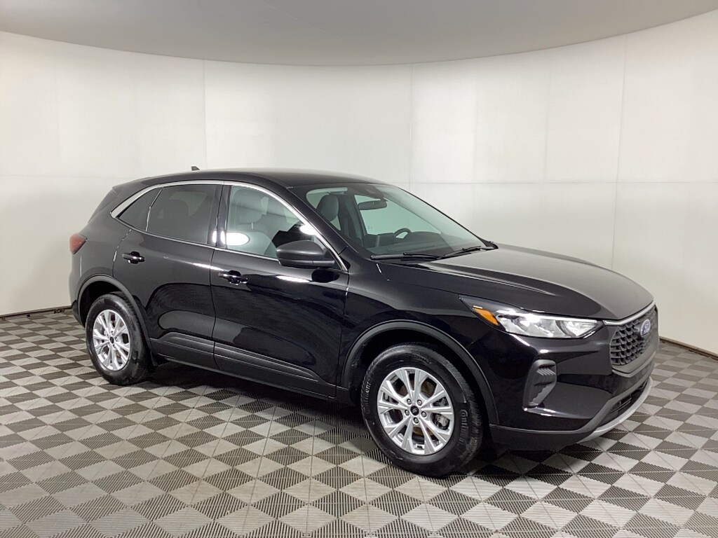 Used 2023 Ford Escape Active AWD SUV