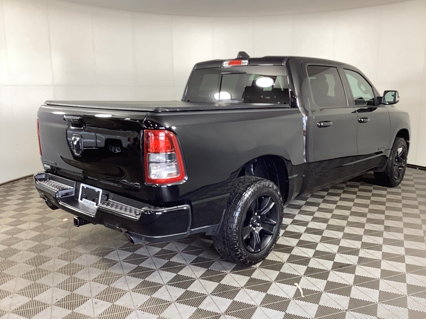 Used 2020 RAM Ram 1500 Pickup Big Horn/Lone Star with VIN 1C6SRFFT8LN207964 for sale in Grand Rapids, MI