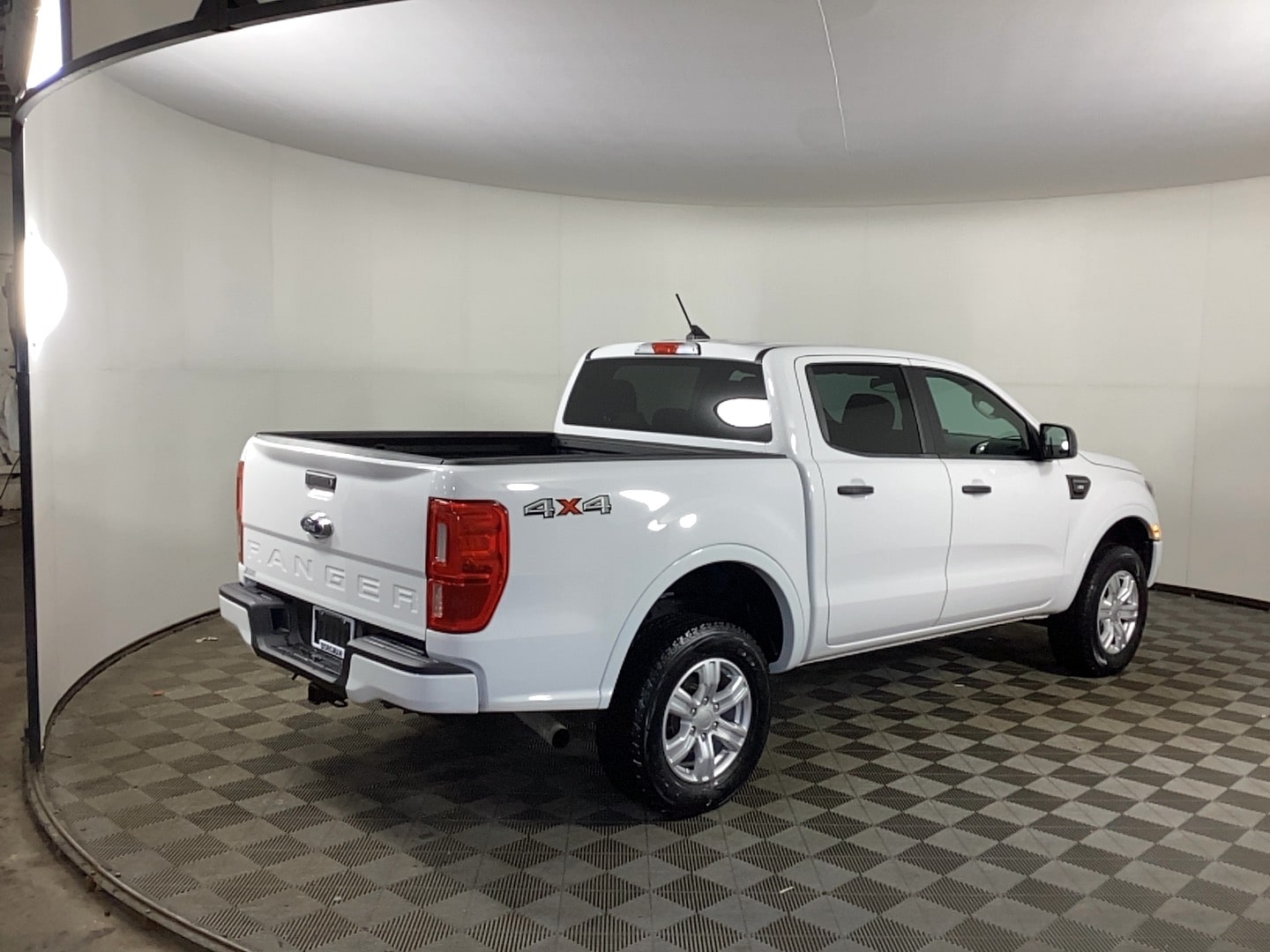 Used 2021 Ford Ranger XLT with VIN 1FTER4FH6MLD33405 for sale in Grand Rapids, MI