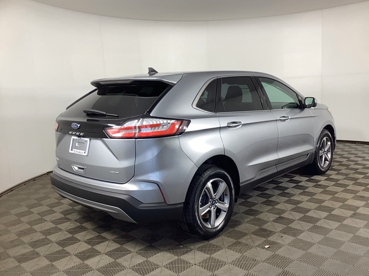 Used 2022 Ford Edge SEL with VIN 2FMPK4J95NBA49953 for sale in Grand Rapids, MI