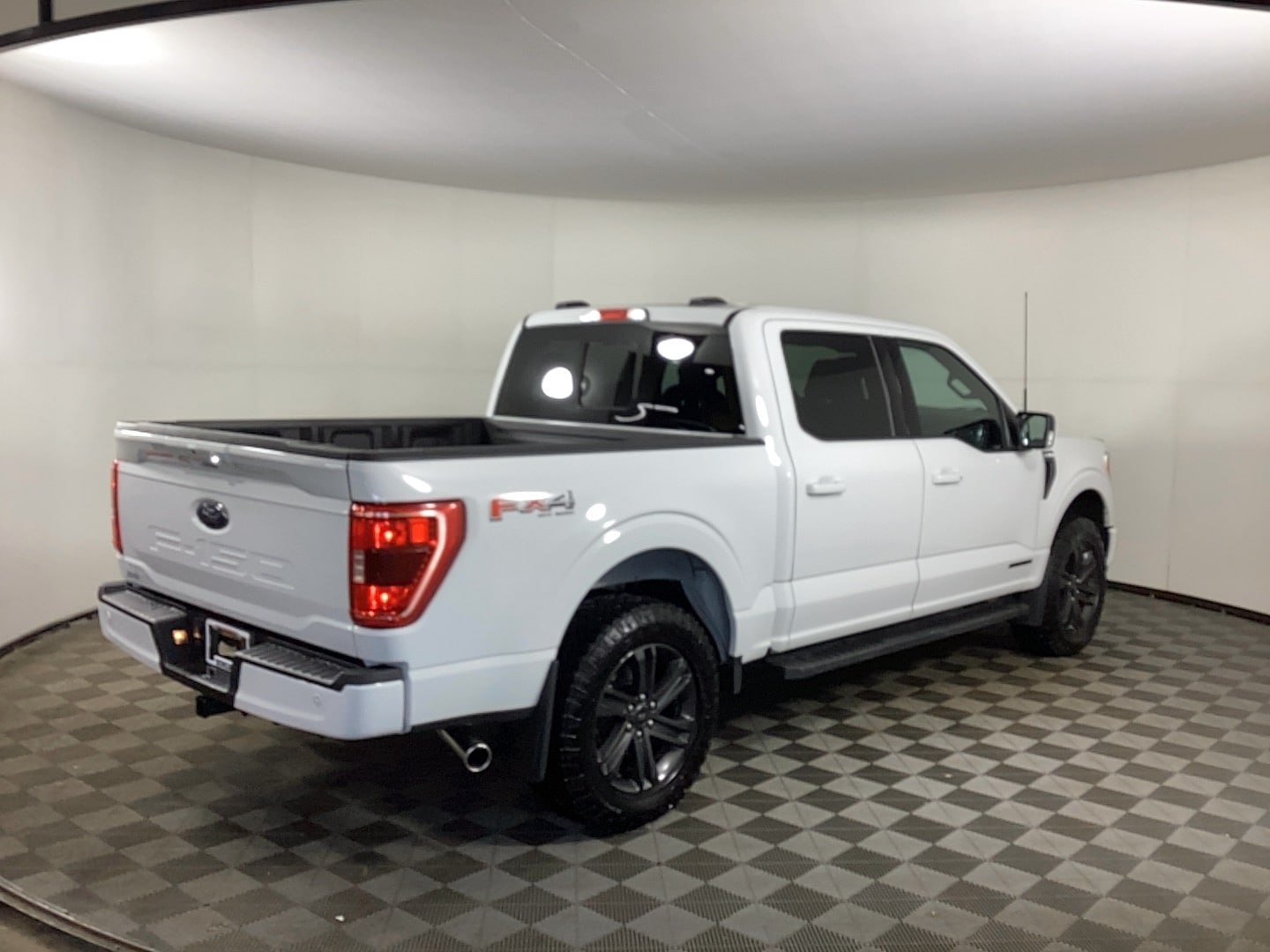 Used 2023 Ford F-150 XLT with VIN 1FTFW1ED8PFC30886 for sale in Grand Rapids, MI