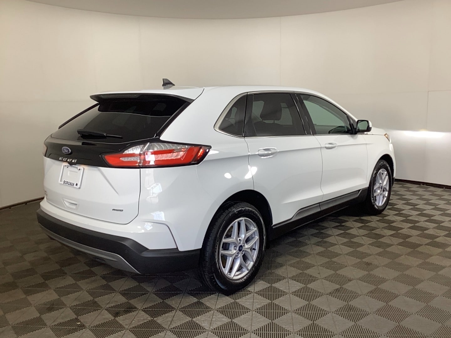 Used 2022 Ford Edge SEL with VIN 2FMPK4J90NBA70161 for sale in Grand Rapids, MI