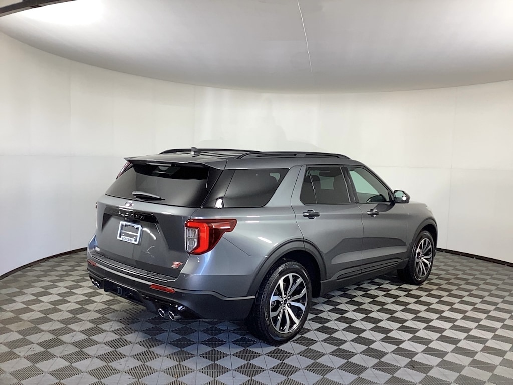 Used 2024 Ford Explorer ST 4WD SUV