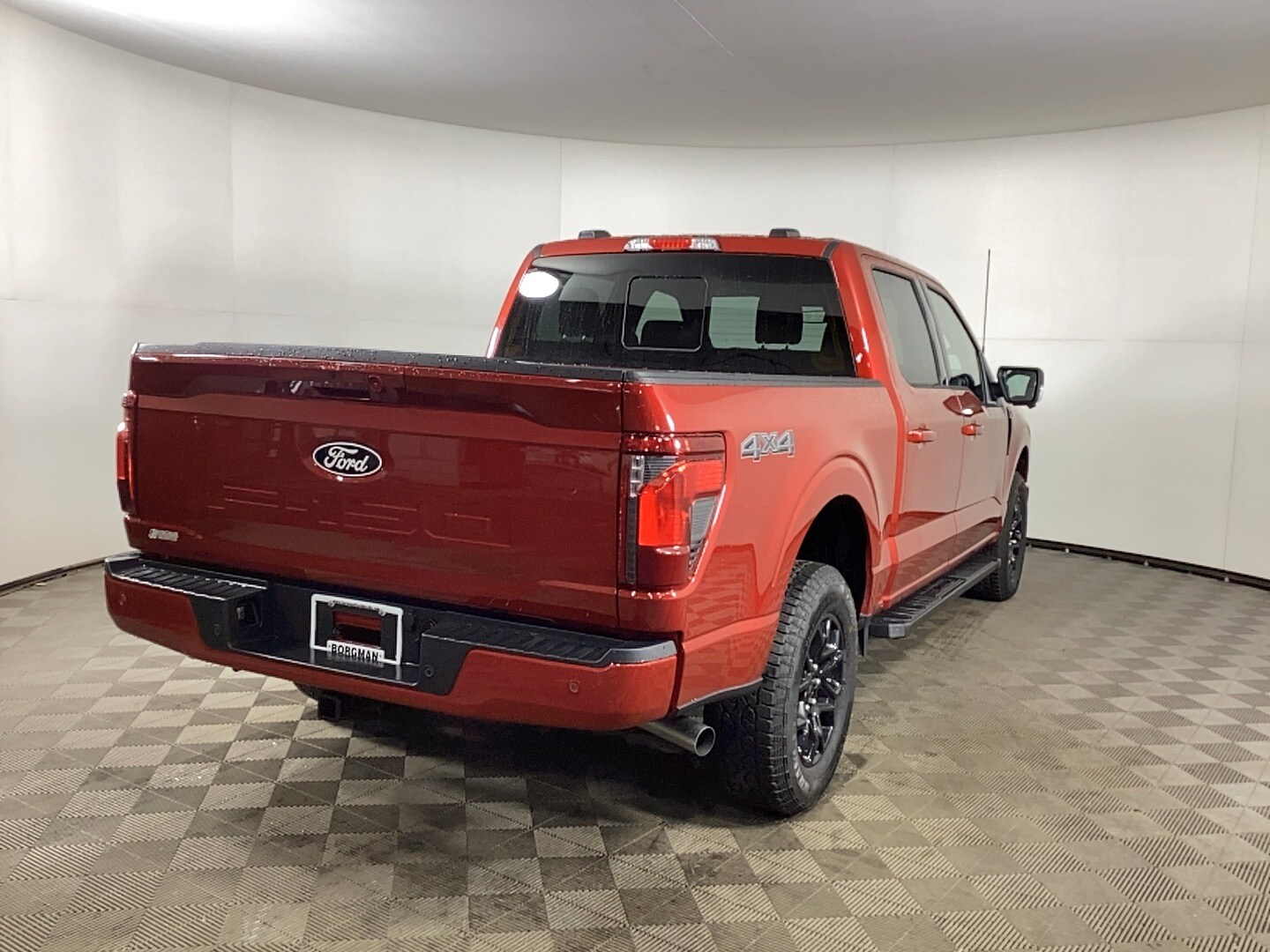 2025 Ford F-150 XLT photo 2