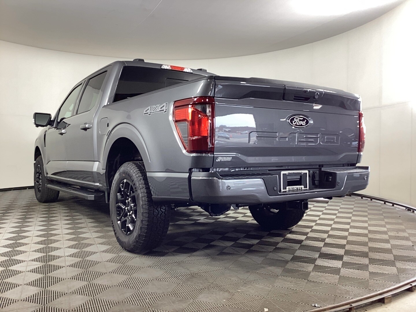 2025 Ford F-150 XLT photo 3