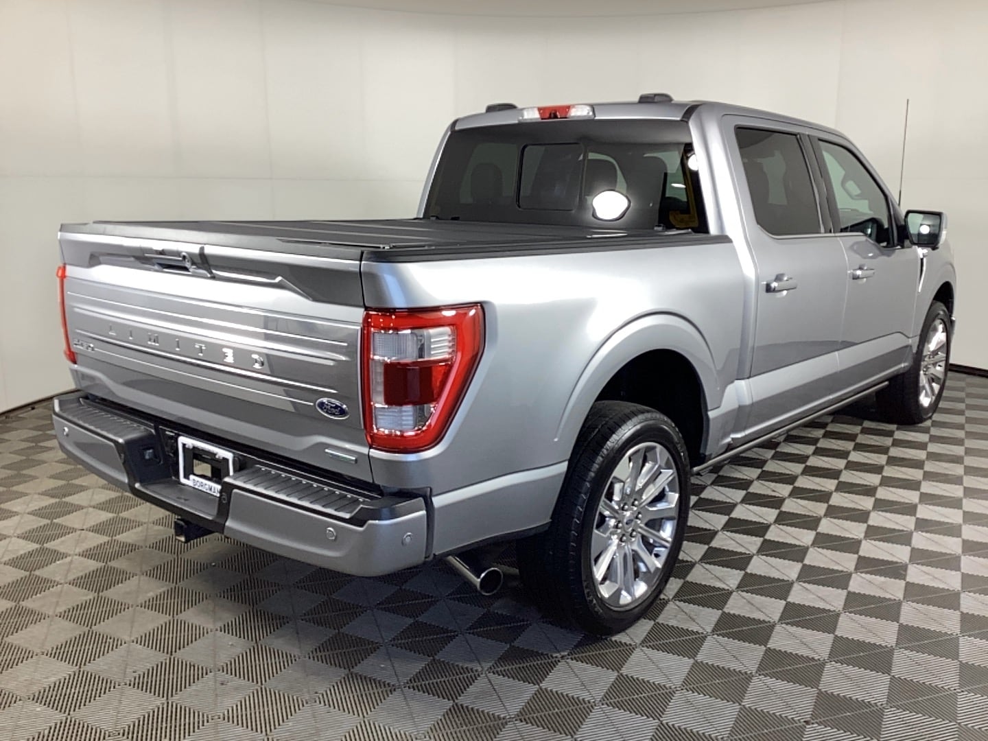 Used 2022 Ford F-150 Limited with VIN 1FTFW1E82NFA09171 for sale in Grand Rapids, MI