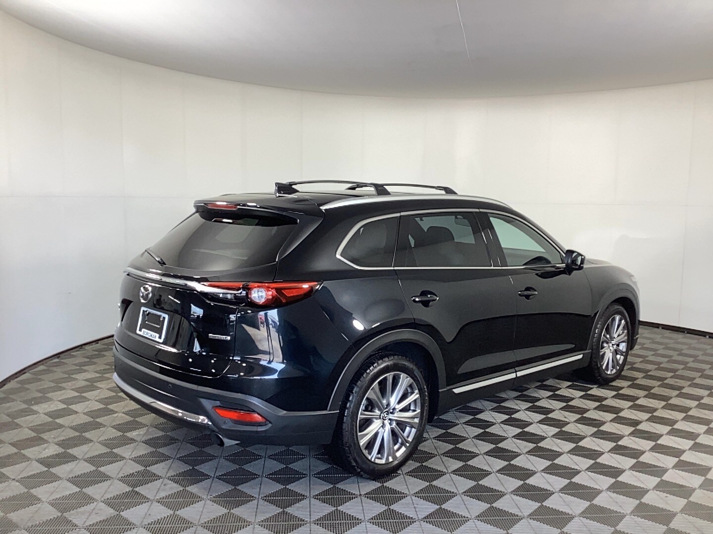 Used 2021 Mazda CX-9 Signature with VIN JM3TCBEY1M0540114 for sale in Grand Rapids, MI