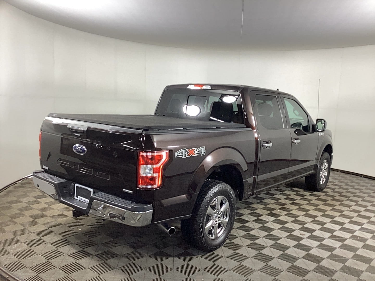 Used 2019 Ford F-150 XLT with VIN 1FTEW1EP1KFD07242 for sale in Grand Rapids, MI