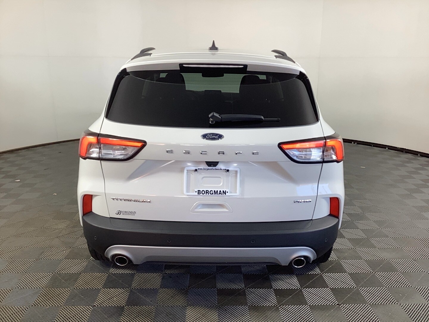 2022 Ford Escape Titanium photo 3