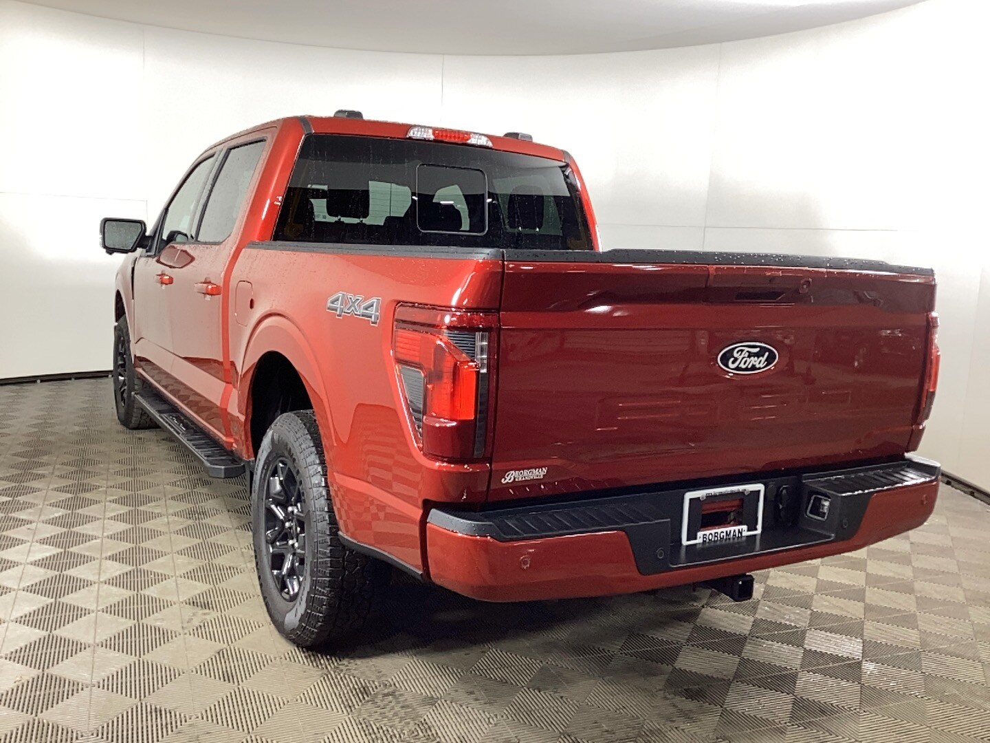 2025 Ford F-150 XLT photo 4