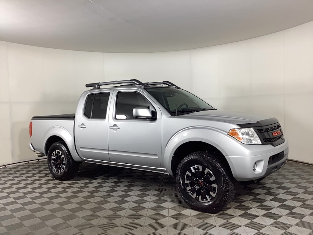 Used 2015 Nissan Frontier Pro-4X Truck Crew Cab