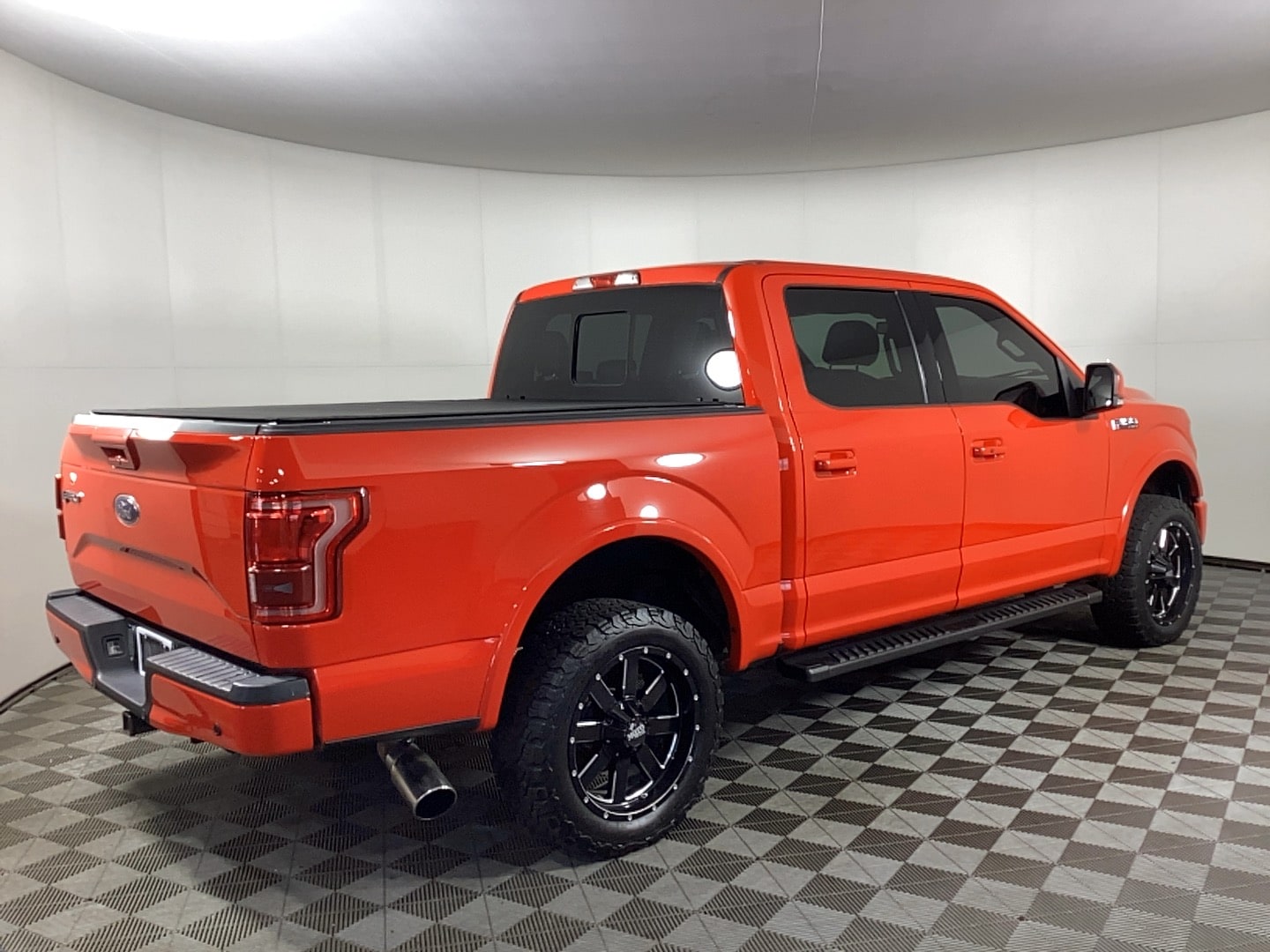 Used 2015 Ford F-150 Lariat with VIN 1FTEW1EG1FFC75897 for sale in Grand Rapids, MI