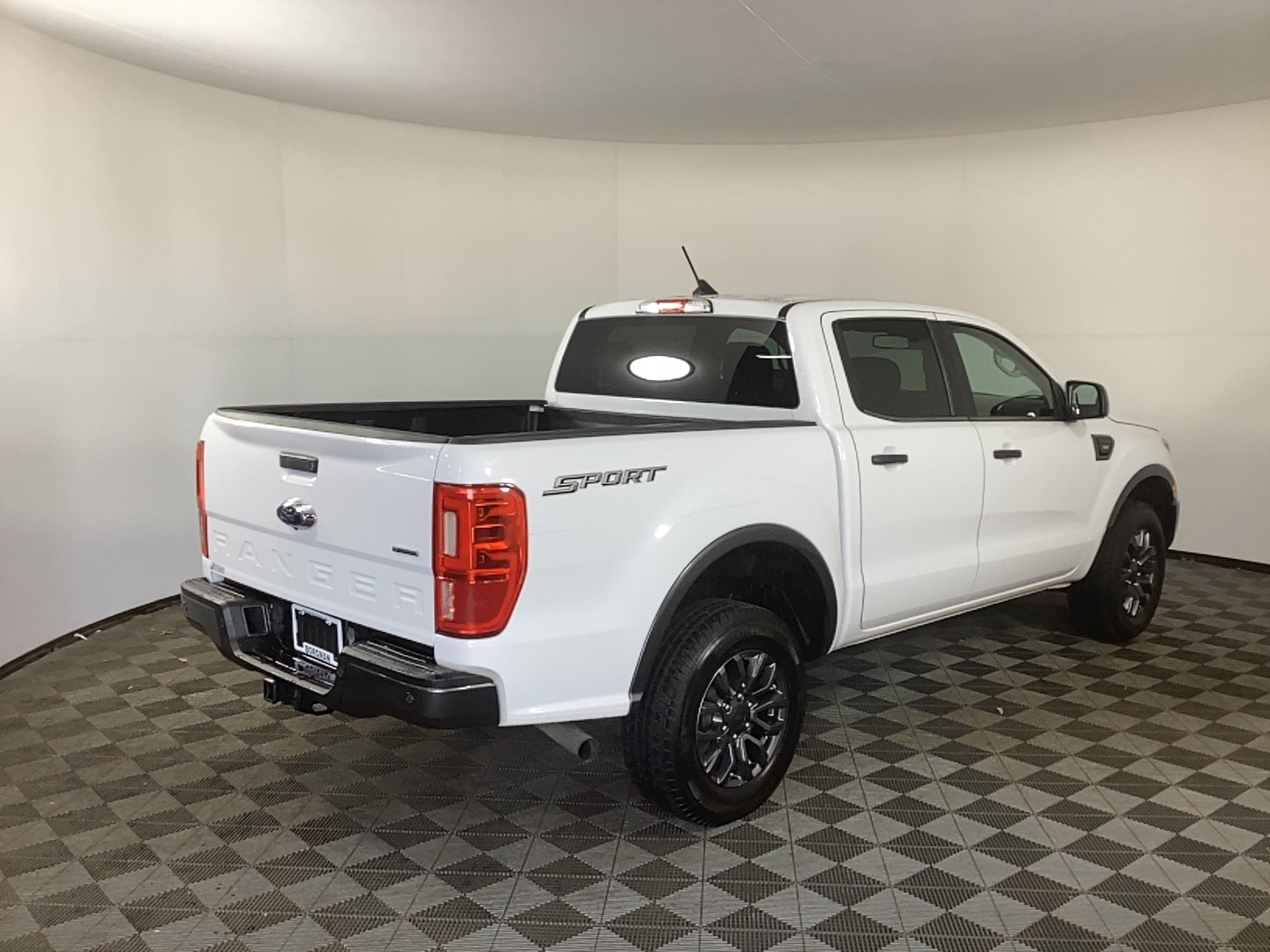 Used 2019 Ford Ranger XLT with VIN 1FTER4EH5KLA91012 for sale in Grand Rapids, MI