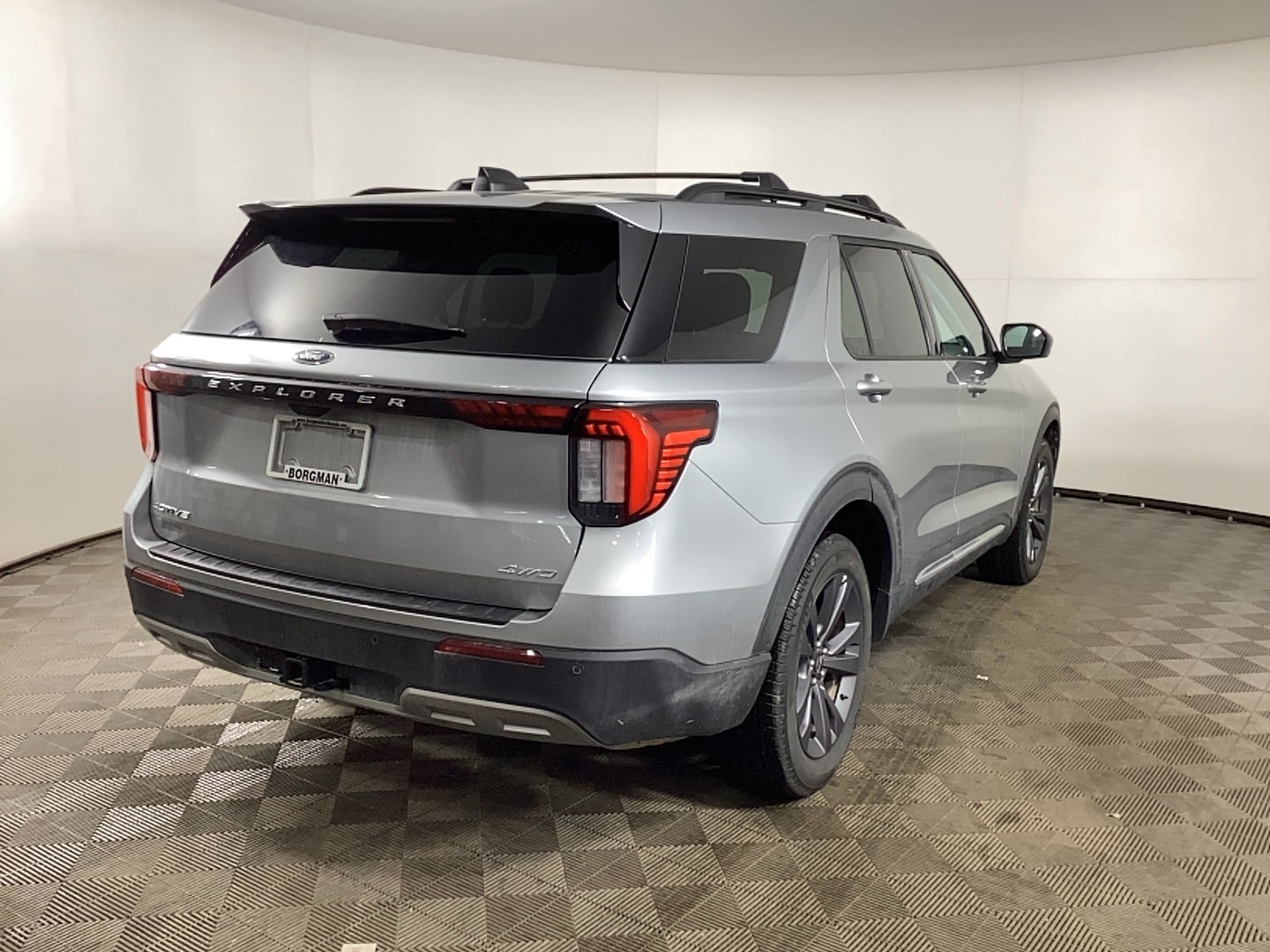 Used 2025 Ford Explorer Active with VIN 1FMUK8DH6SGA68688 for sale in Grand Rapids, MI
