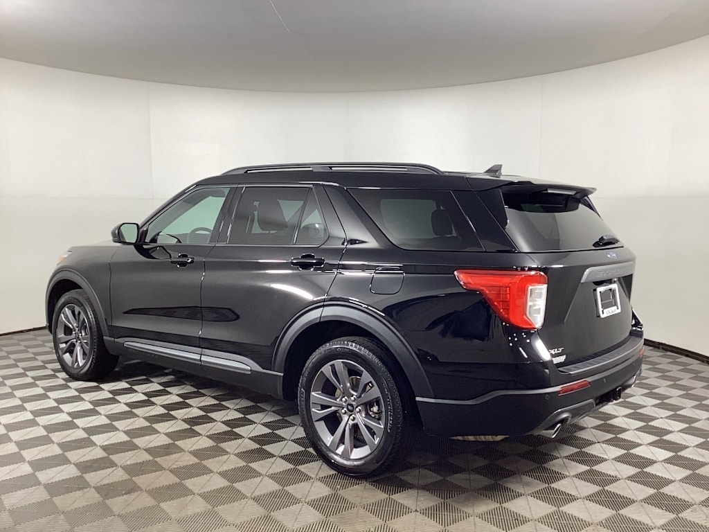 Used 2023 Ford Explorer XLT 4WD SUV