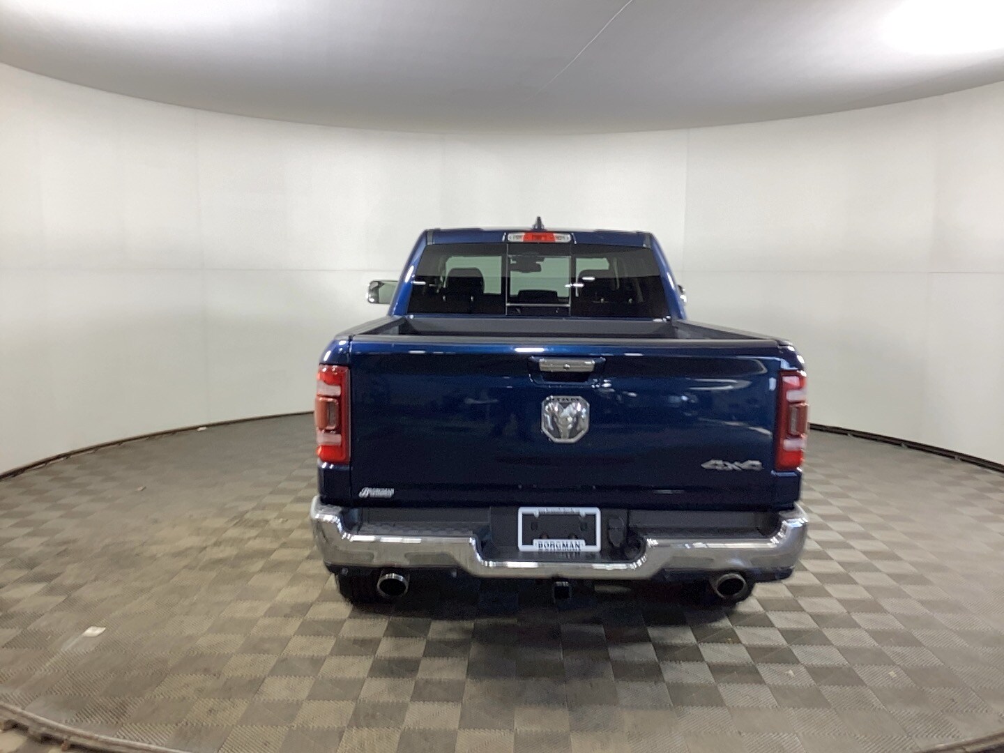 2019 Ram 1500 Laramie photo 3