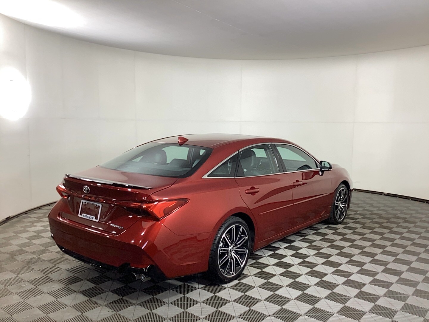 2021 Toyota Avalon Touring photo 4