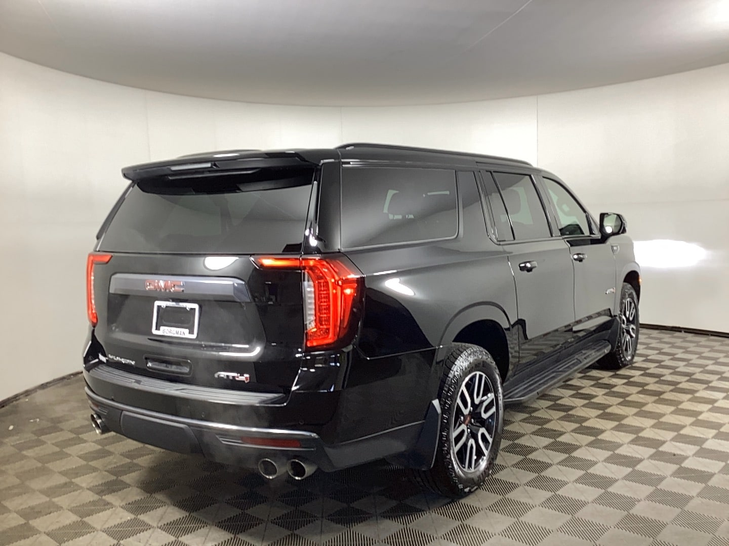 Used 2024 GMC Yukon XL AT4 with VIN 1GKS2HKL1RR338612 for sale in Grand Rapids, MI