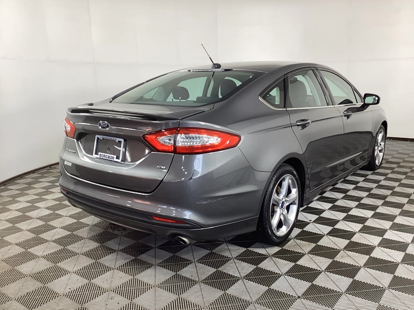 Used 2014 Ford Fusion SE with VIN 3FA6P0H74ER327716 for sale in Grandville, MI