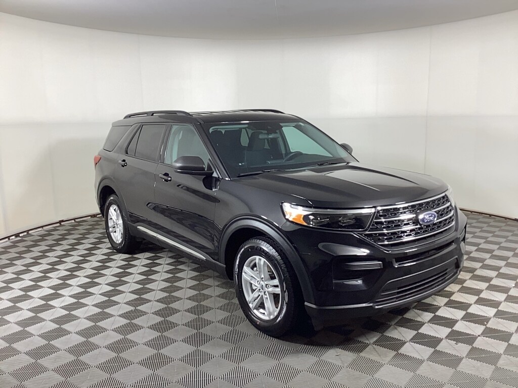 Used 2023 Ford Explorer XLT 4WD SUV